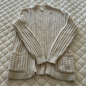Abercrombie kids girls cardigan size 13/14 never worn without tags